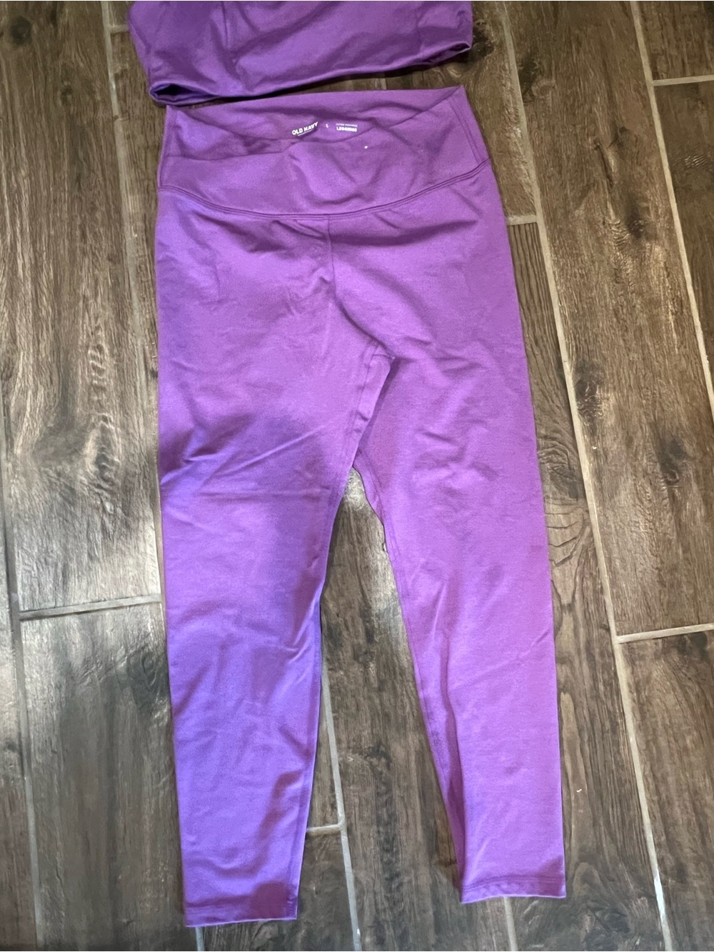 Women's High-Waist Purple Leggings/Sports bra set. - Picture 5 of 5